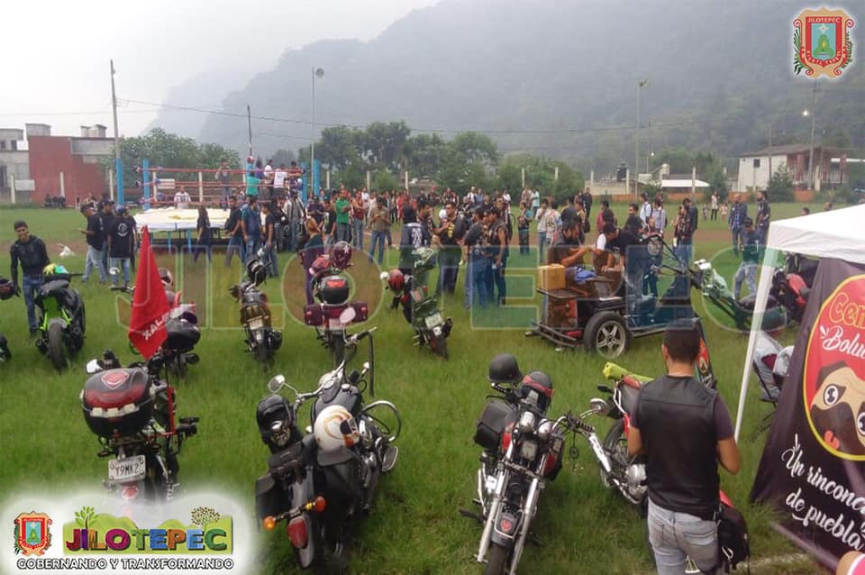 Aniversario del motoclub «Carneros». Aniversario del motoclub «Carneros».