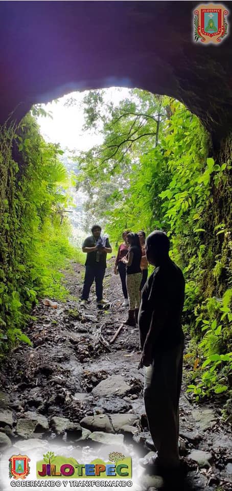 Turistas de Lima, Perú visitando Jilotepec. Turistas de Lima, Perú visitando Jilotepec.