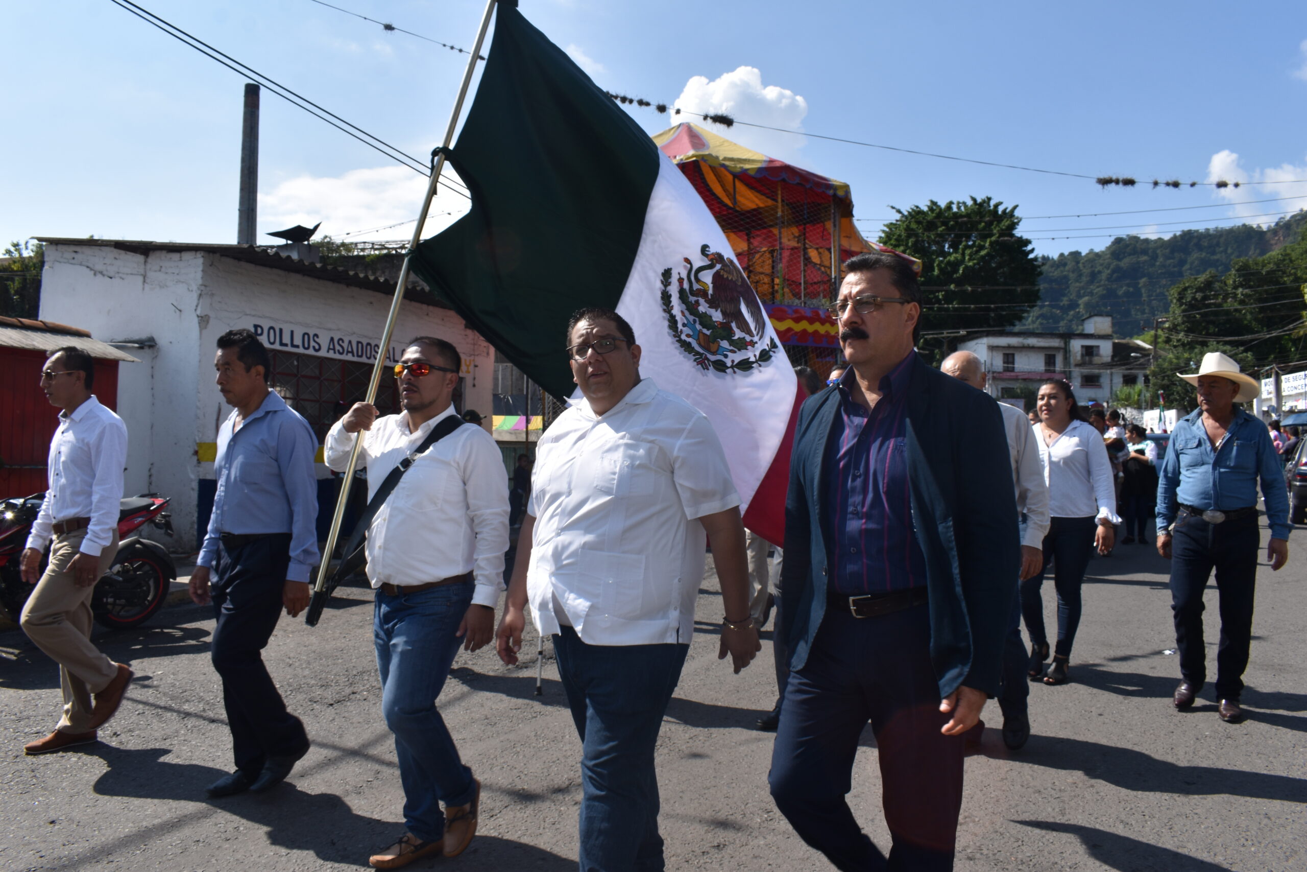 Desfile conmemorativo del 209 Aniversario de la Independencia de México. Desfile conmemorativo del 209 Aniversario de la Independencia de México.